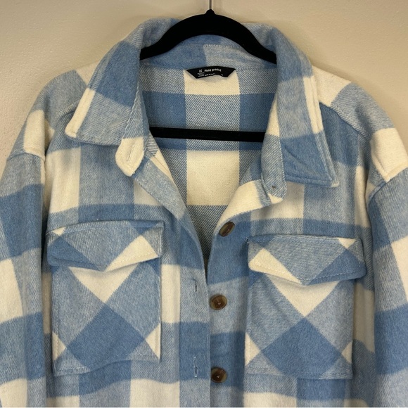 Members Mark Women's Blue and White Checkered Utility Shacket XL Soft Cozy - Picture 3 of 12